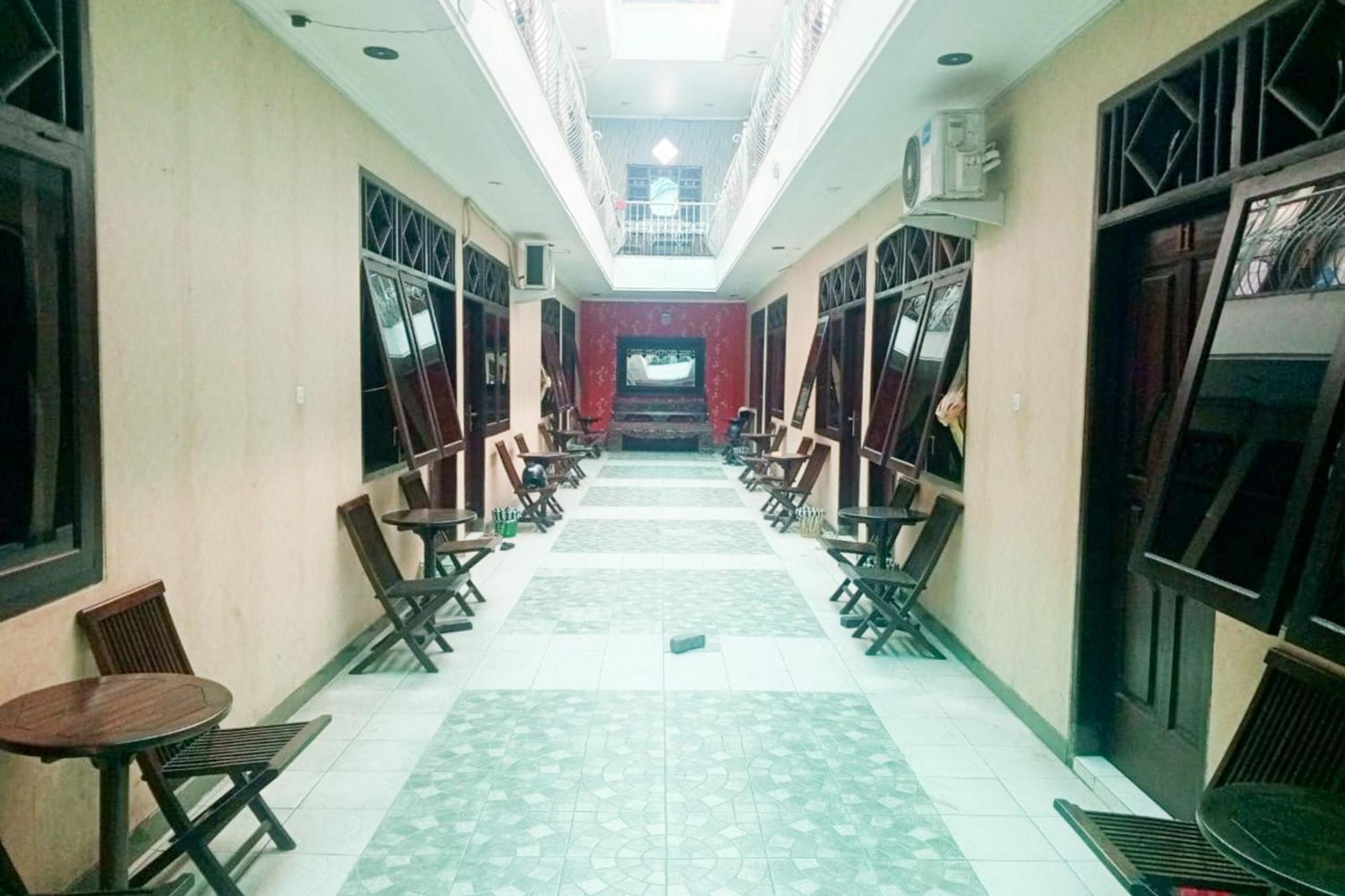 Trihakso Guest House Near Kaliurang Redpartner Селеман Екстер'єр фото